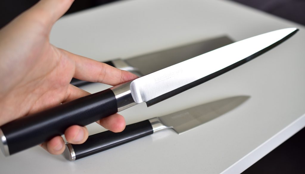 Kamikoto Knife Review & Giveaway - DA' STYLISH FOODIE