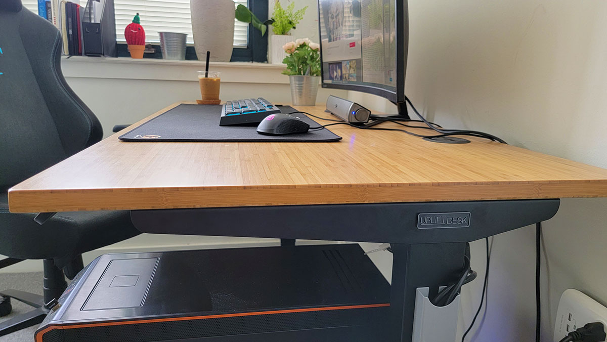 is-the-uplift-desk-v2-worth-it-review-owner-s-magazine