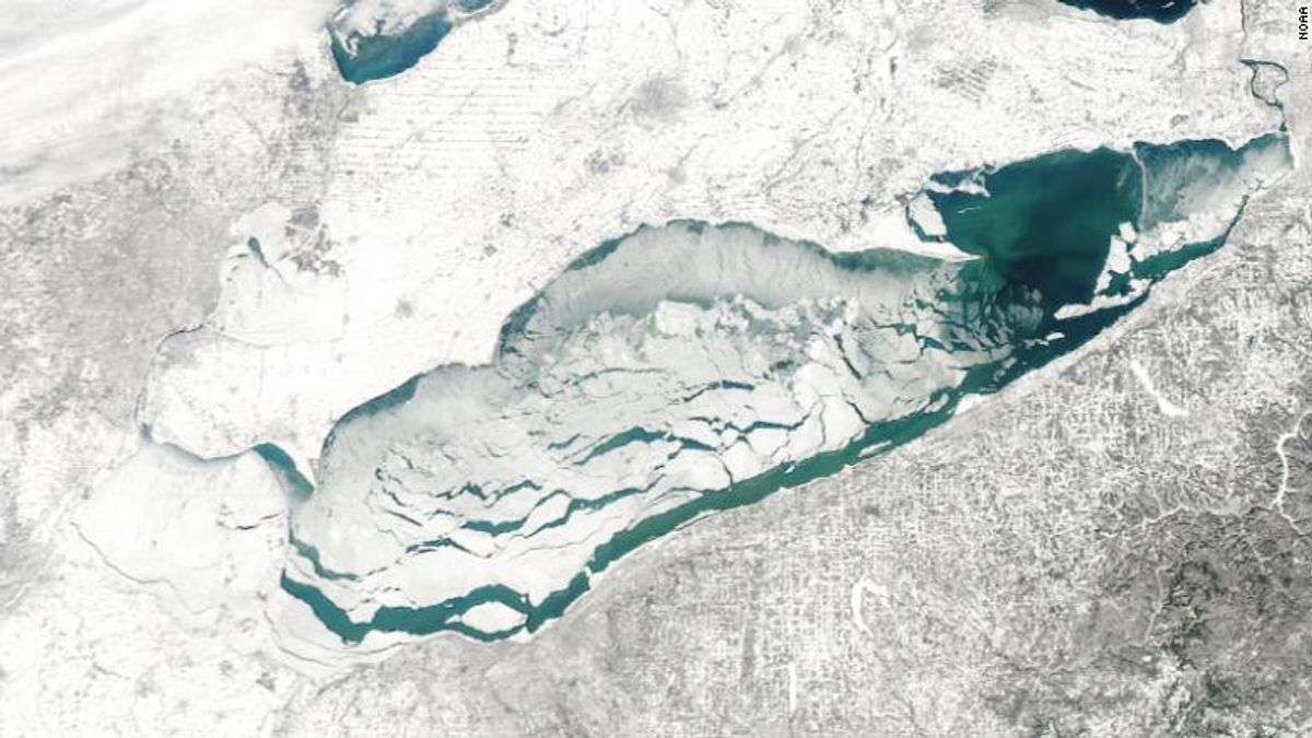aerial shot of lake erie ice floe