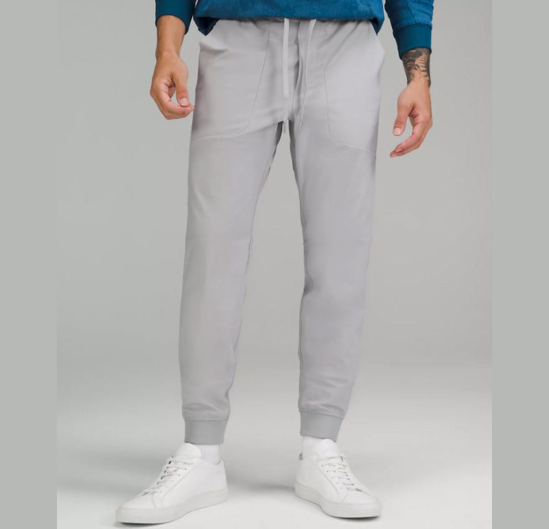 gray jogger pants