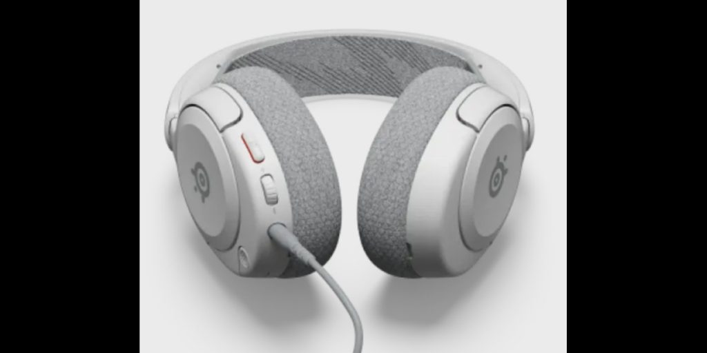 white steelseries headphones