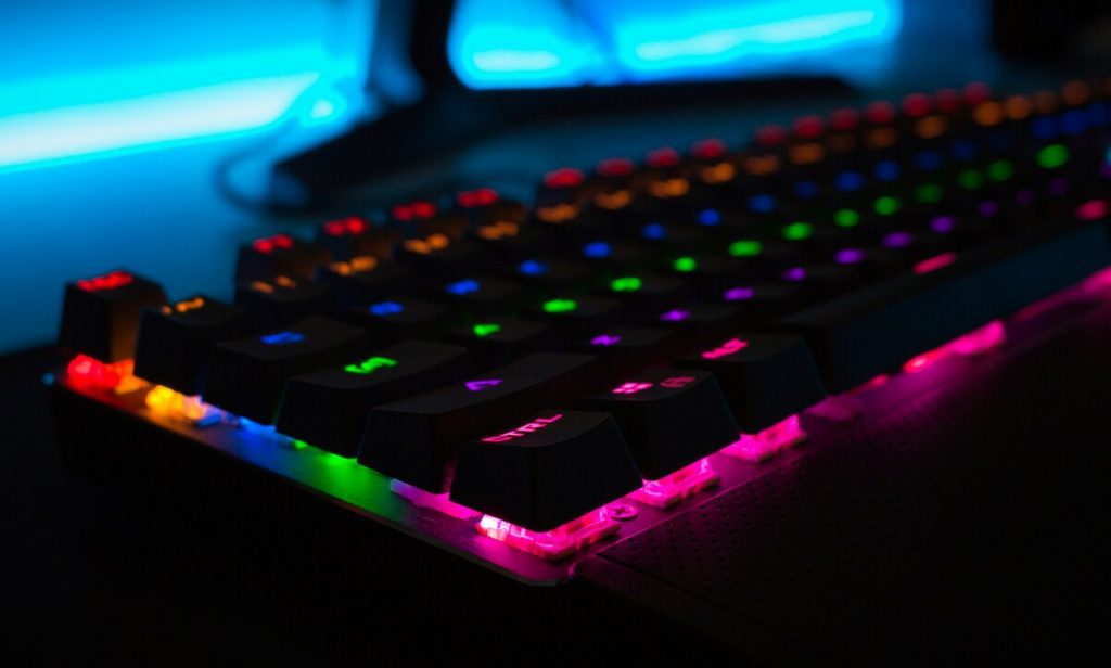 colored gaming keyboard